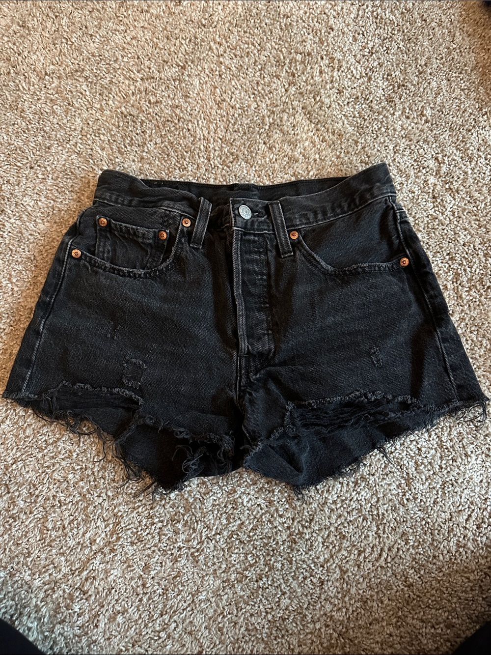 Black Womens Levi’s Distressed High-Waist  Denim Shorts